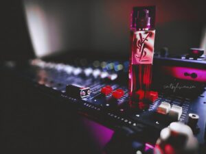 عطر ایو سن لورن اله | Yves Saint Laurent elle