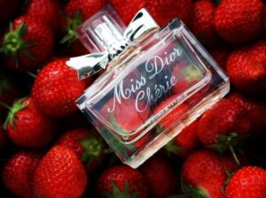 عطر ادکلن دیور میس دیور چری | Dior Miss Dior Cherie2